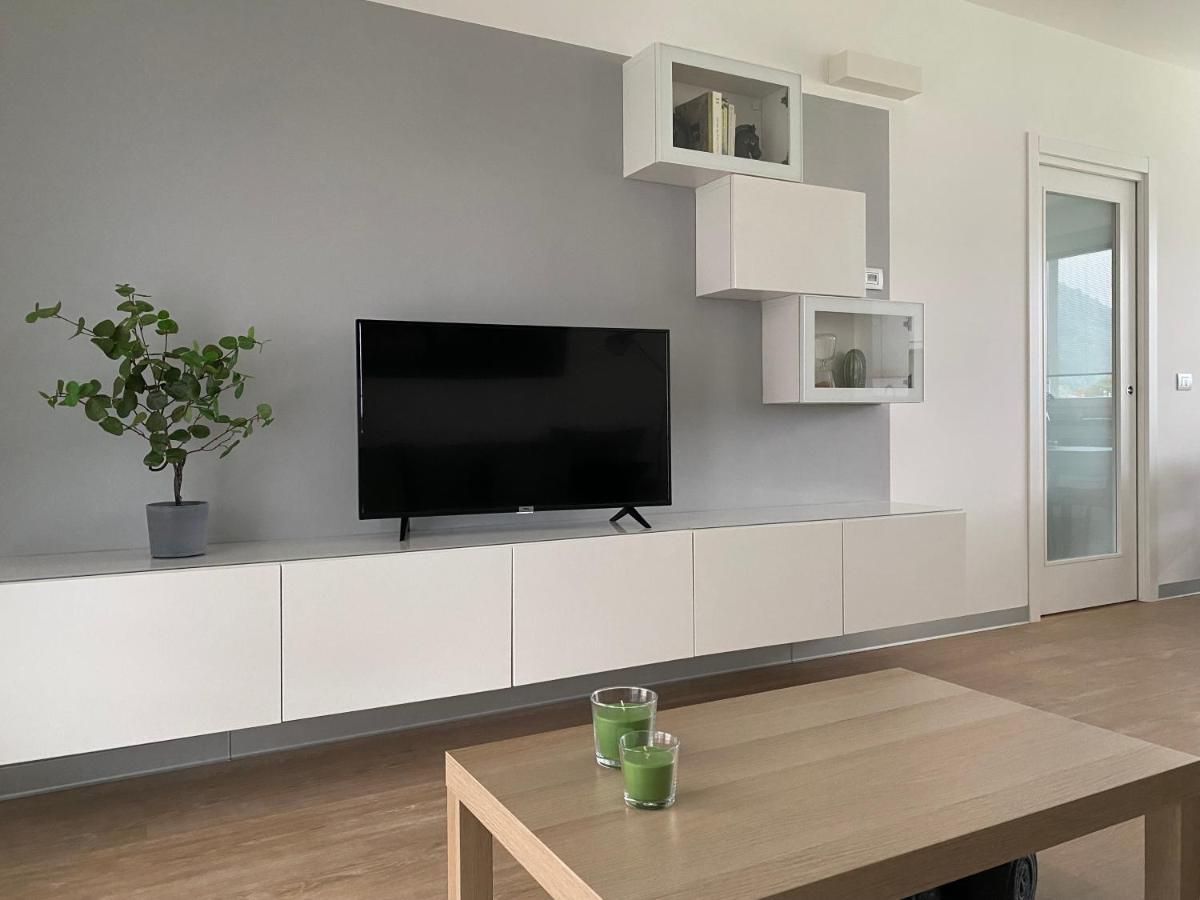 Appartamento Valeriana Dubino Exteriör bild